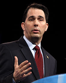 220px-Scott_Walker_by_Gage_Skidmore.jpg