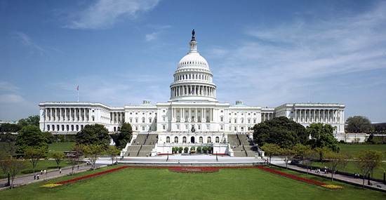 1024px-United_States_Capitol_-_west_front.jpg