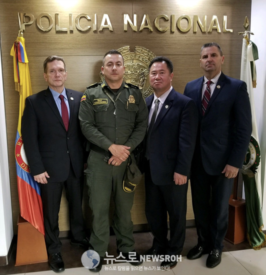 ILEF Delegation with CNP Major Alejandro Saavedra Cardona, Chief of CNP International Relations.jpg