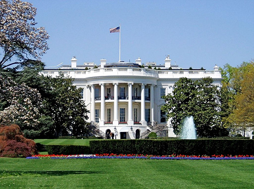 1024px-WhiteHouseSouthFacade.jpg